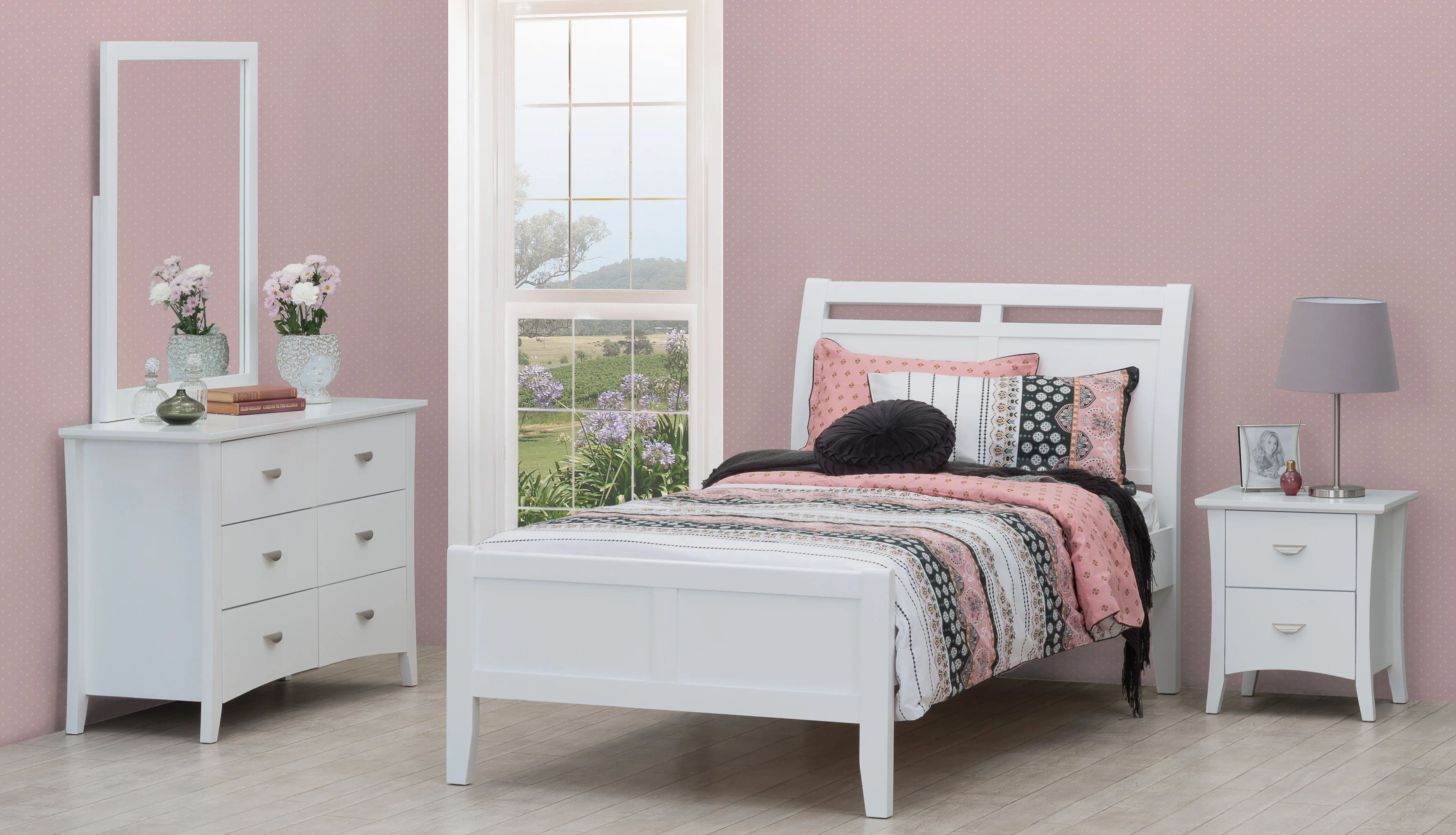 Clovelly Bed | White - Image 3
