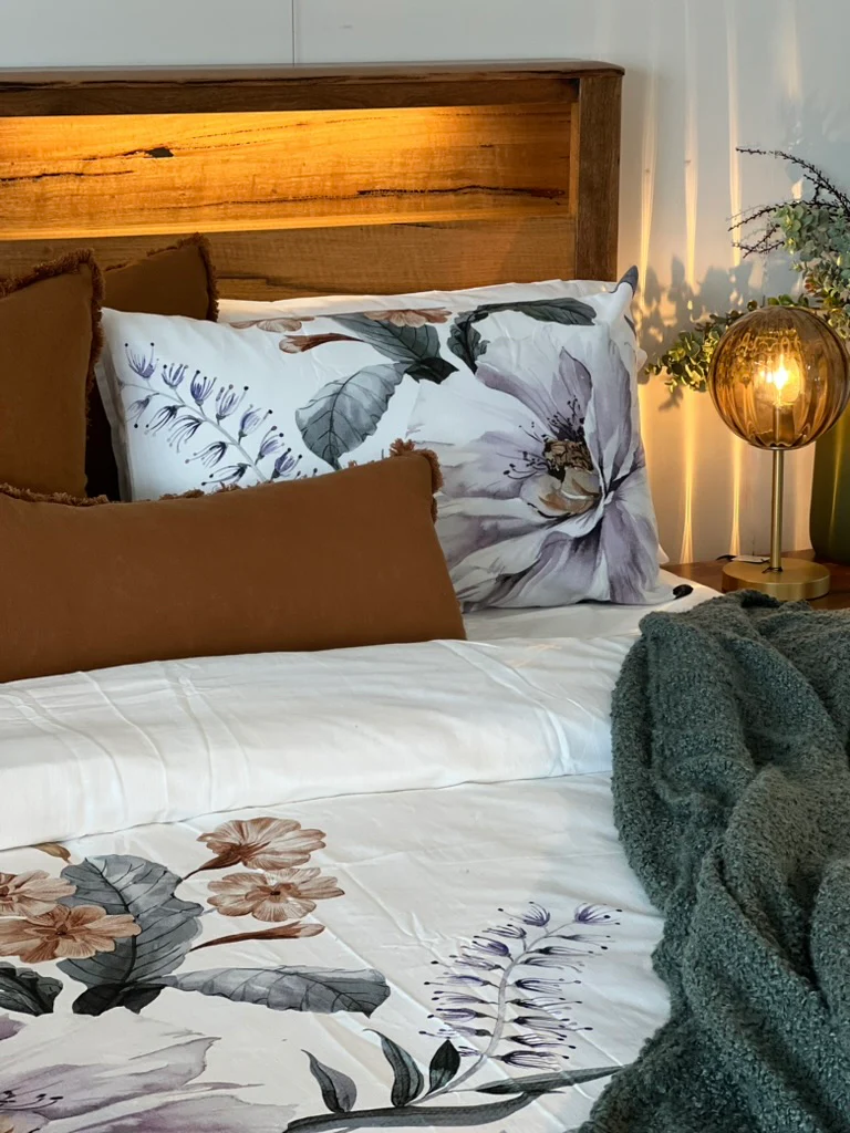 Fremantle Bed - Image 3