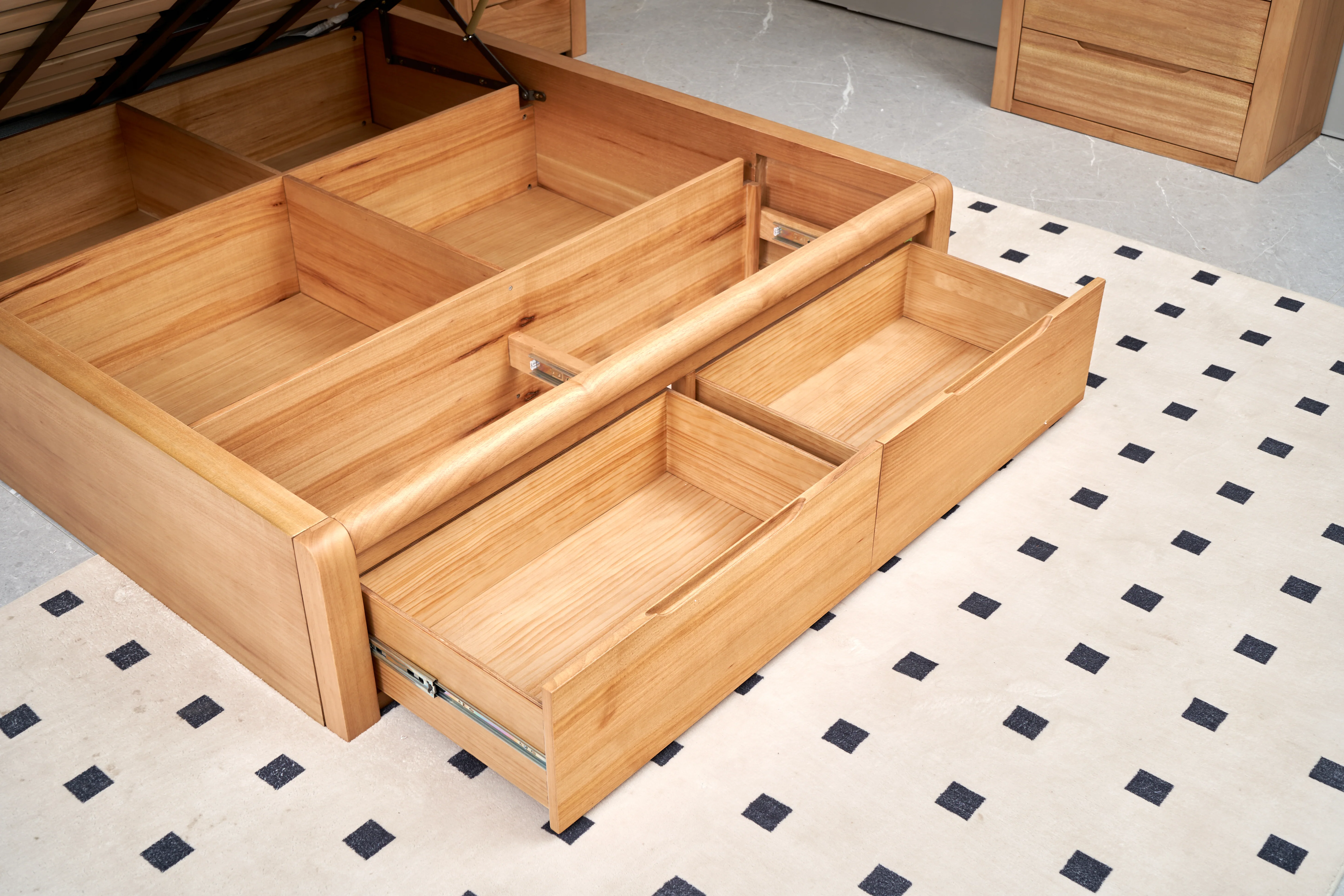 Hayman Bedroom Suite - Image 3