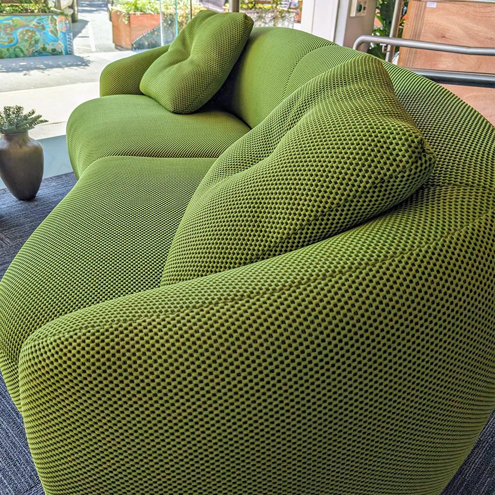 Liberty 2.5 Seat Sofa - Image 7