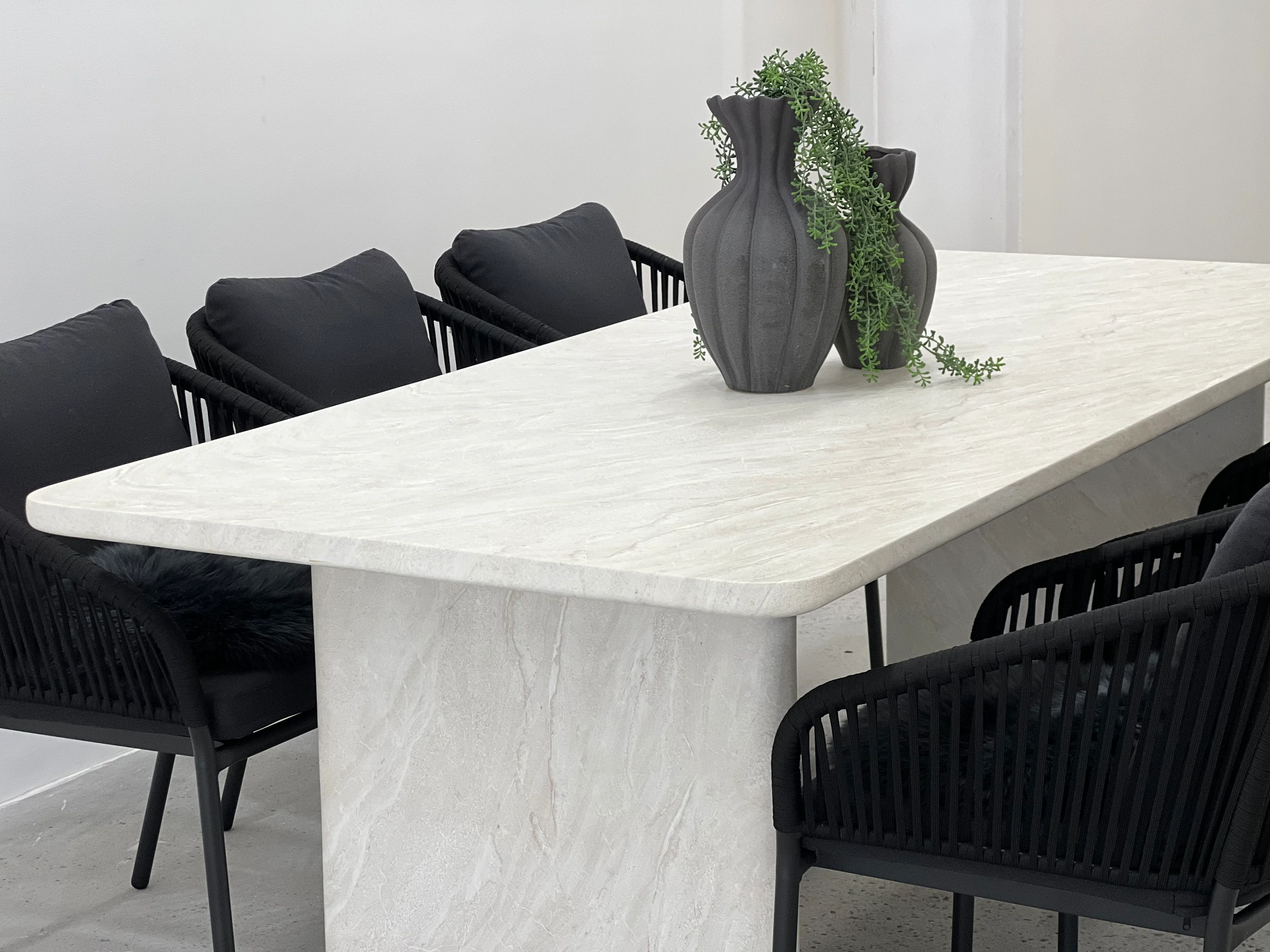 Thera Cement Outdoor Dining Table 2250 - Image 12