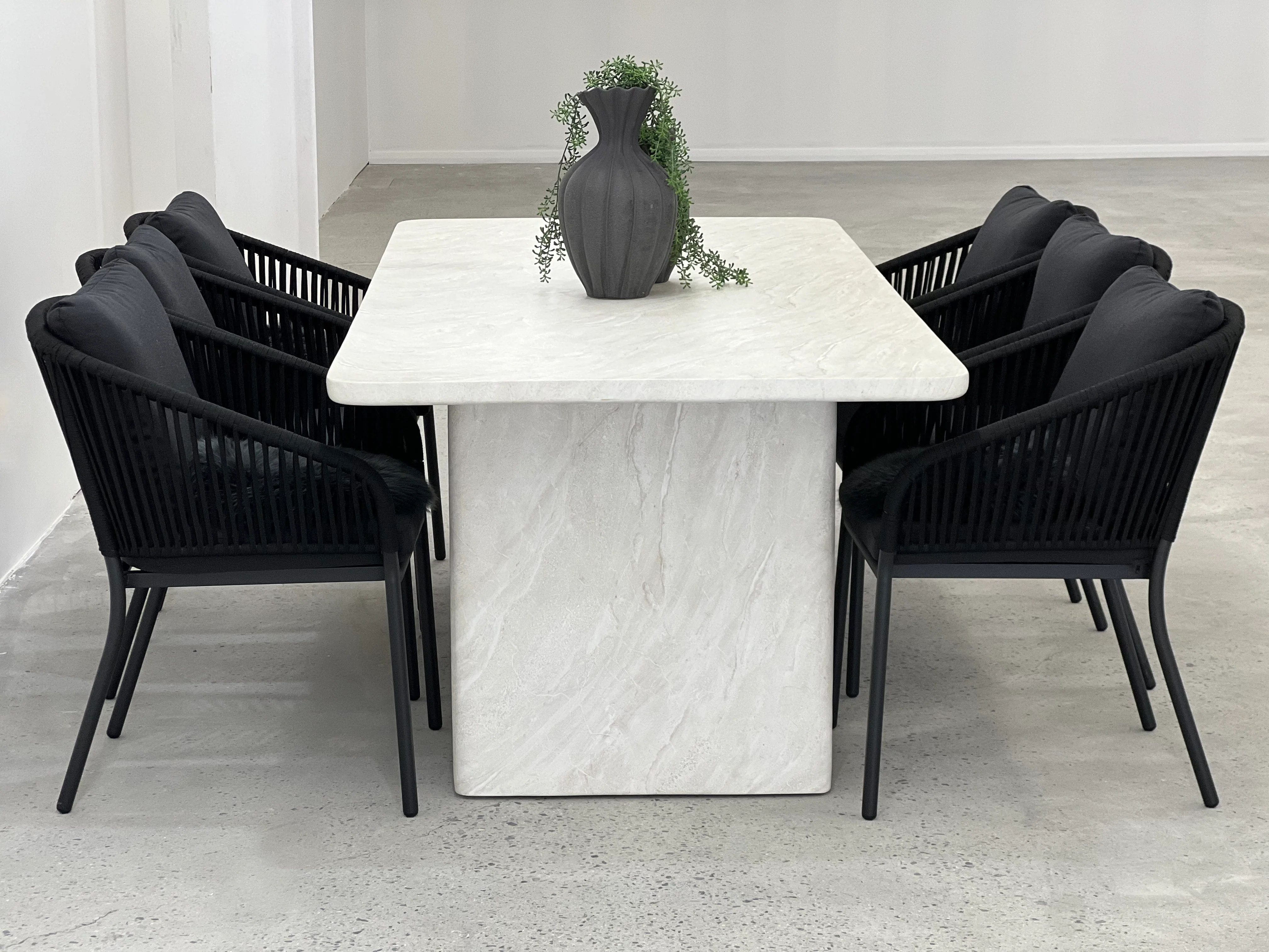 Thera Cement Outdoor Dining Table 2250 - Image 6